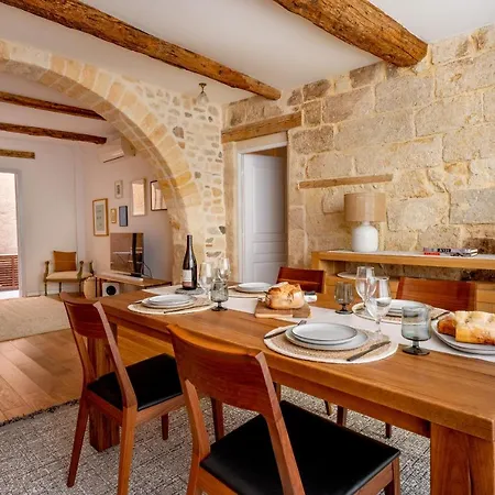 公寓 Les Voutes Centre Historique De *